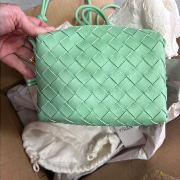 Bottega Veneta Mini Loop Camera Woven Bag in Mint Green NWT - Picture 7 of 7